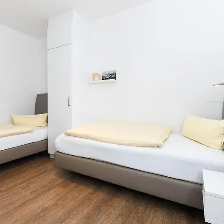 11 Im Deichhaus 4 Apartment *